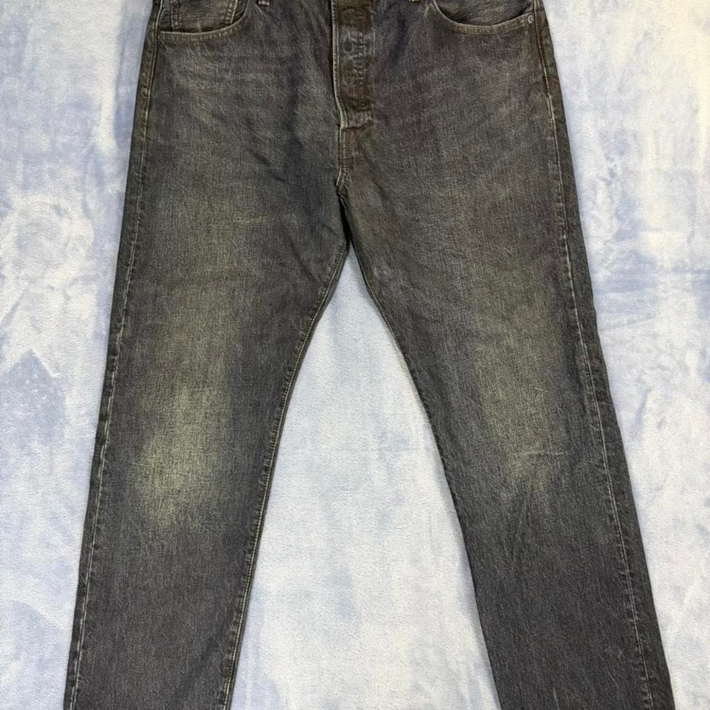 Levi's premium San Francisco black denim jeans with a relaxed fit men size 36x32